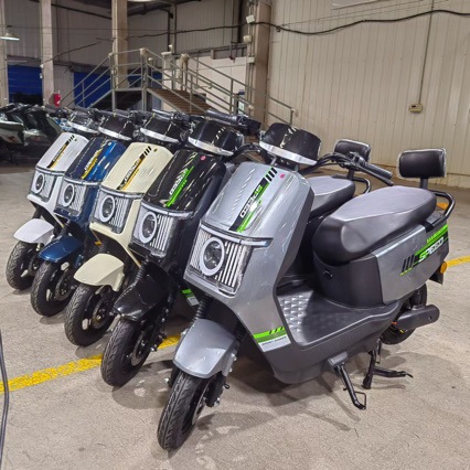 新款仰望二轮电动车摩托车72V大功率踏板电瓶车成人电摩代步通勤