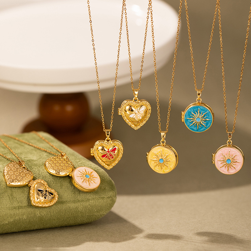 여성을위한 프랑스 복고풍 타원형 꽃 목걸이, 사진 앨범, 사진 상자, 쇄골 체인, 절묘한 빛 럭셔리 스타일 목걸이