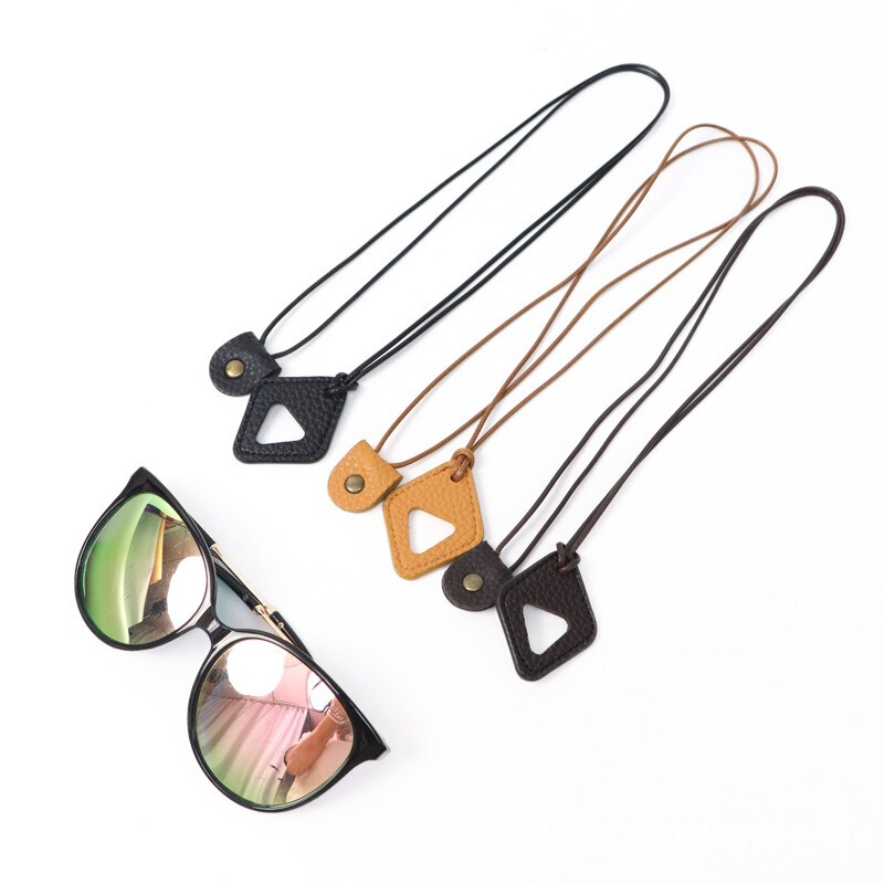 New PU Leather Sunglasses with Non-slip Lanyard Portable Neck Sunglasses Storage Bag Triangle Leather Beach Frame New PU Leather Sunglasses with Non-slip Lanyard Portable Neck Sunglasses Storage Bag Triangle Leather Beach Frame