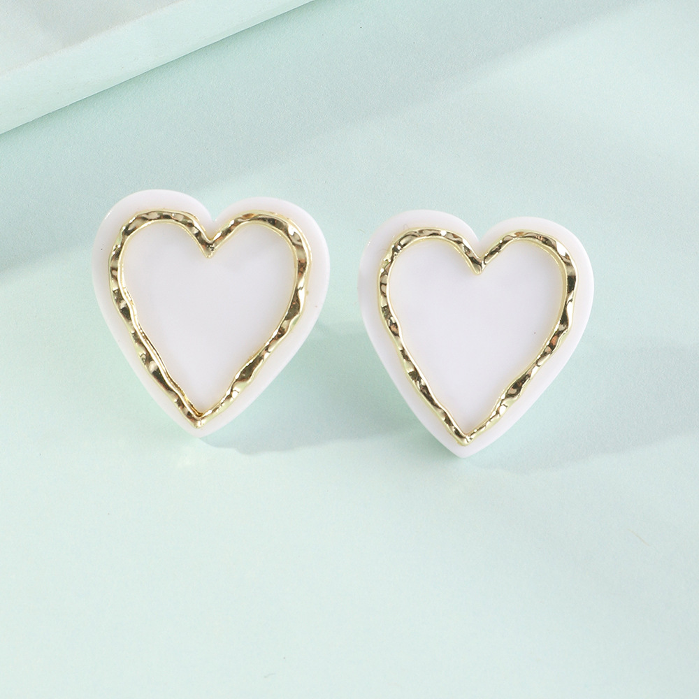 Nihaojewelry Jewelry Wholesale Simple Alloy Acrylic Peach Heart Earrings display picture 5