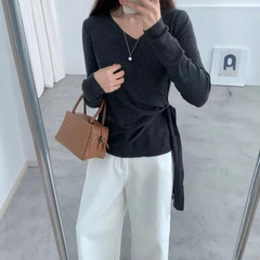 辣妹女装修身显瘦秋冬v领新款设计感小众收腰百搭交叉绑带上衣潮