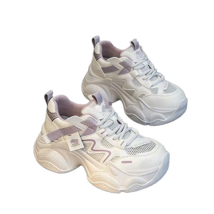 Zapatos de malla transpirables para mujeres 2026 verano nuevo retro calles fritas con suela gruesa aumentada zapatillas deportivas casuales ligeras