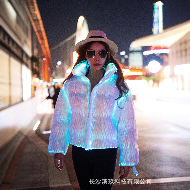 Winter Little Red Book Influencer Couple's Same Style Luminous down Jacket, Luminous Fiber Optic Coat, White Duck down Jacket Wholesale Winter Little Red Book Influencer Couple's Same Style Luminous down Jacket, Luminous Fiber Optic Coat, White Duck down Jacket Wholesale