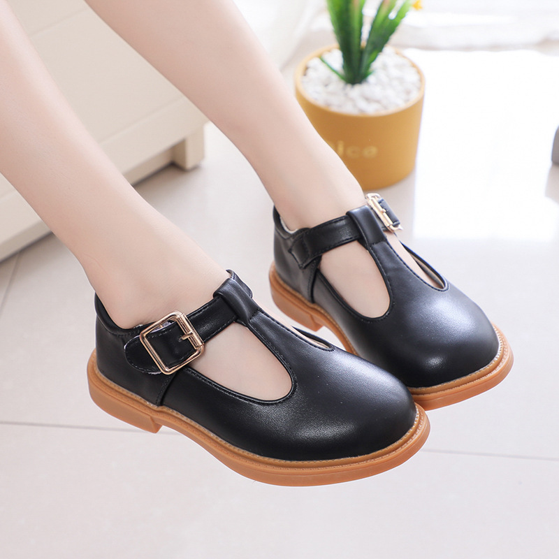 Foreign trade girls' black leather shoes...