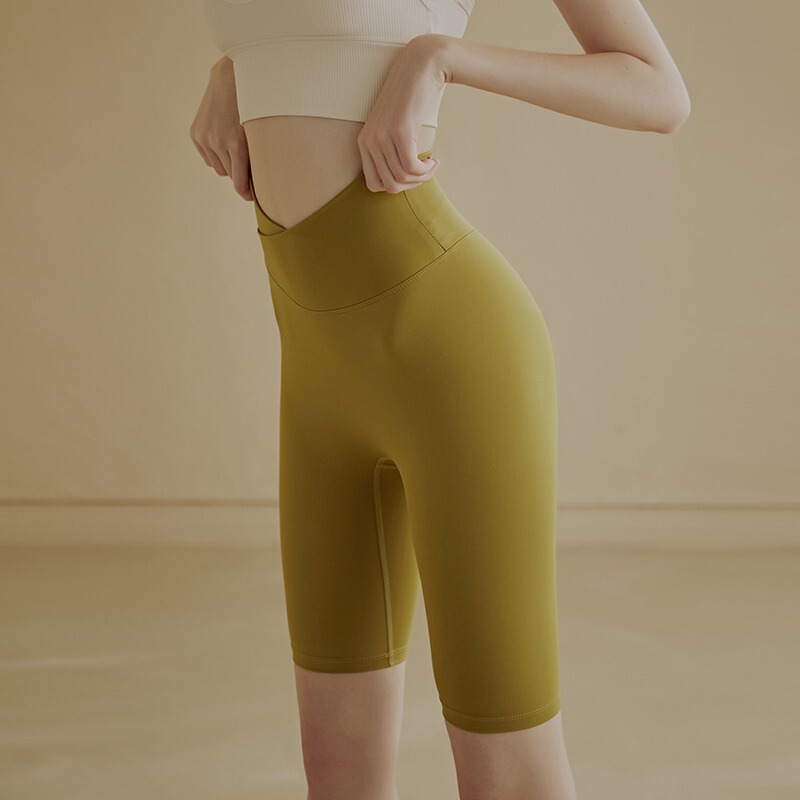 Design Sense Stretch Sports Shorts Five-point Pants Women's Tight High Waist Hip-lifting Fitness Running Yoga Five-point Leggings