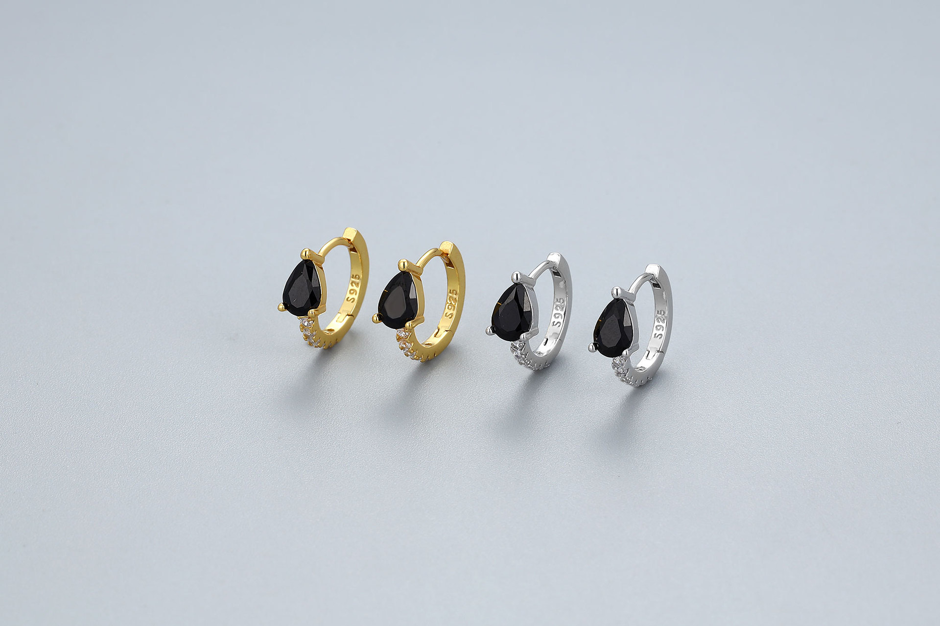 3g Weight 925 Sterling Silver Ear Needle Material Earrings Classification 1 Pair Quantity Daily Occasion 925 Sterling Silver Material Round, Colorful, Water Droplets Pattern All Seasons Season Women's Gender Polished Finish INS Style, Modern Style, Simple Style Style 1 Pair 925 Sterling Silver Round Colorful Water Droplets Earrings 3