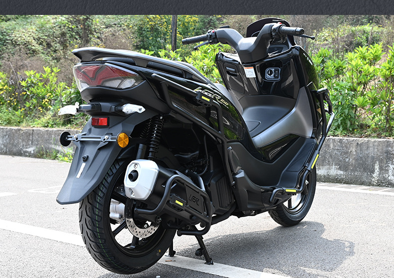 Suitable for Haojue Ufr150 Motorcycle Crash Bars, Front and Rear Anti-Fall Bumper Protection Bars, Modification Accessories