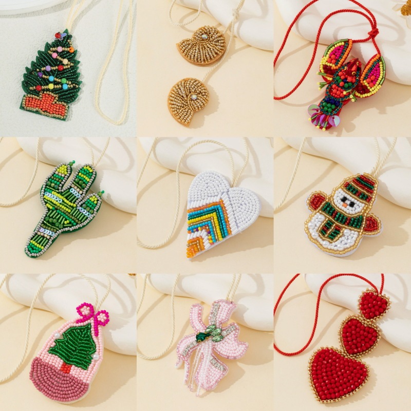 New Fashionable Seed Bead Bag Charms Versatile Personalized Creative Multi-Style Bag Pendants Handmade Beaded Jewelry Pendants