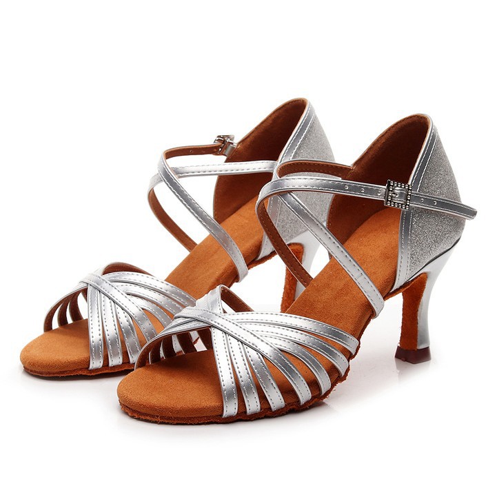 Girls Latin Dance Shoes Kidsren Adult Professional Girls Soft Sole Summer Kidsren's New Dance Beginner Latin Shoes