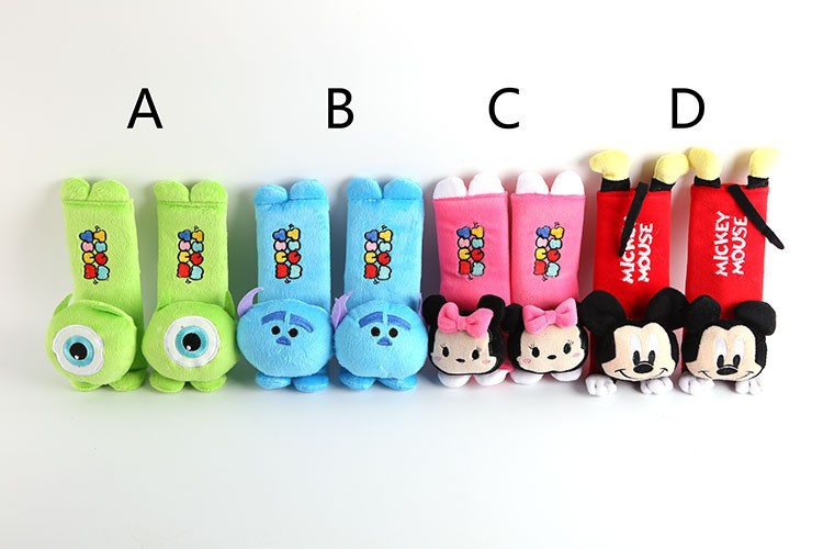 Japanese-Style Shin-Chan and Stitch Car Seatbelt Shoulder Pads for Children, Plush Seatbelt Shoulder Protectors for Car Interiors
