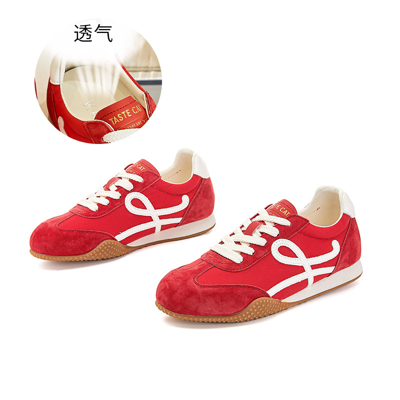 Ballet deportivo de otoño zapatos de suela gruesa para mujeres zapatos de entrenamiento de cuero nuevo estilo universal para mujeres zapatos casuales para mujeres