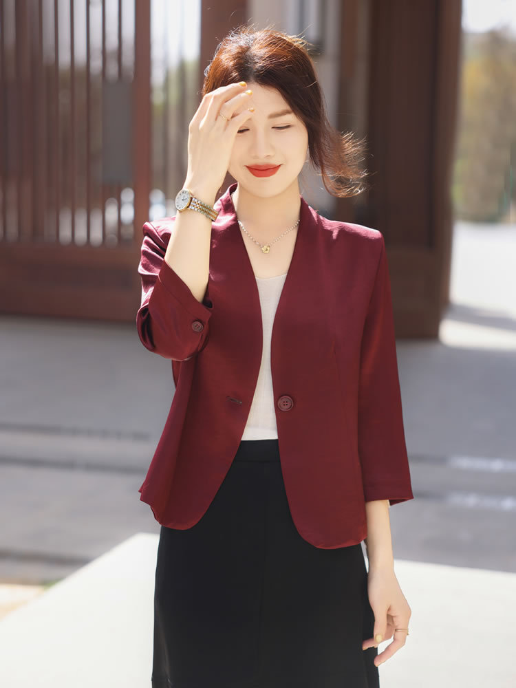 Thin fitted red elegant classic suit jacket for leisure