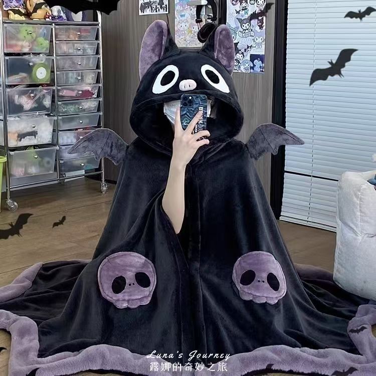 Coral Velvet Nap Little Bat Cute Cape Shawl New Pajamas for Women Ins Little Fox Air Conditioning Blanket Coral Velvet Nap Little Bat Cute Cape Shawl New Pajamas for Women Ins Little Fox Air Conditioning Blanket