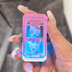 【一件代發】創意旋轉高檔防風打火機炫酷跑馬燈可愛卡通庫洛米