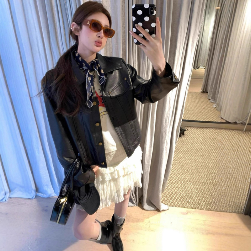 Black Leather Manual Black Leather Jacket Mid-Short Lapel Jacket High-End Rivet Casual Top Pu Leather Jacket Trendy Black Leather Manual Black Leather Jacket Mid-Short Lapel Jacket High-End Rivet Casual Top Pu Leather Jacket Trendy
