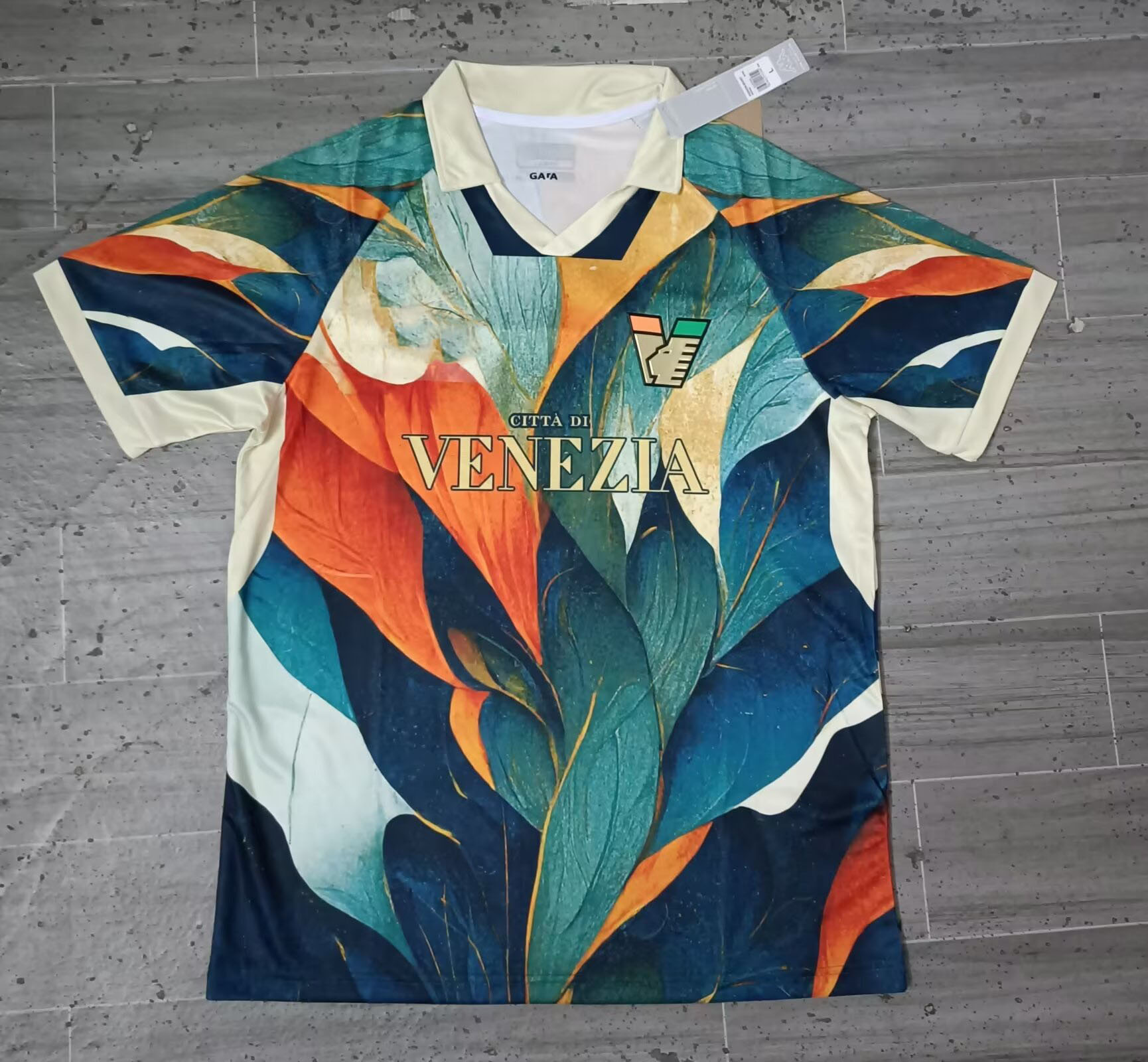 Venezia FC 2023/24 Special Edition Pre-Match Jersey Multicolor
