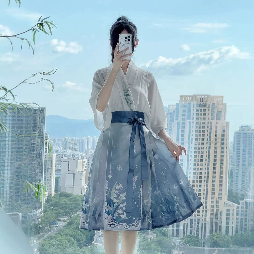 Оригинальный комплект Dingshang [Ландыш] Hanfu, женский новый стильный комплект юбки Mamian на осень и зиму с элементами Хань, миниатюрный короткий стиль с элегантным темпераментом.