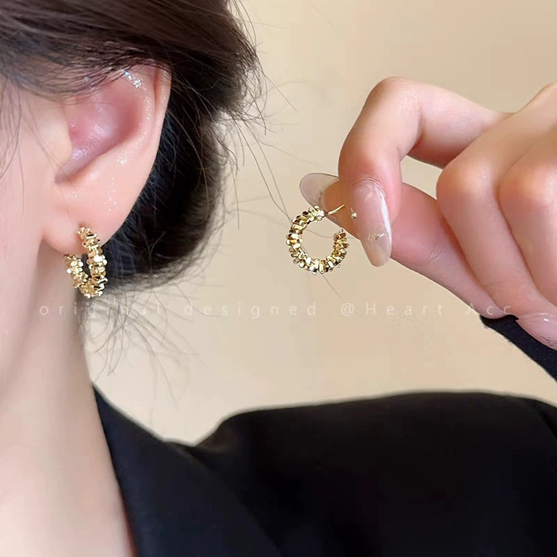 Earrings, silver 925 sample, European style, assorted hoops and studs, lightweight