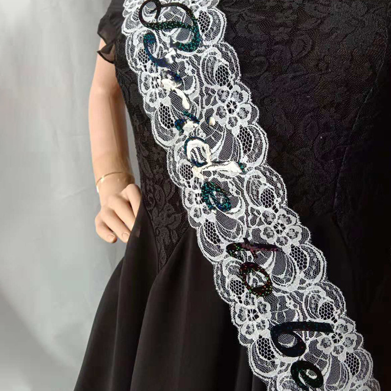 Single -layer white lace black laser character Bride to be bride…