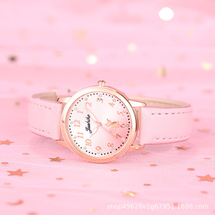 �ѻ���Ů�|���ֱ�Ů�W���n�溆�s�ɐ۳���С������ϵܛ�ðٴ��@��