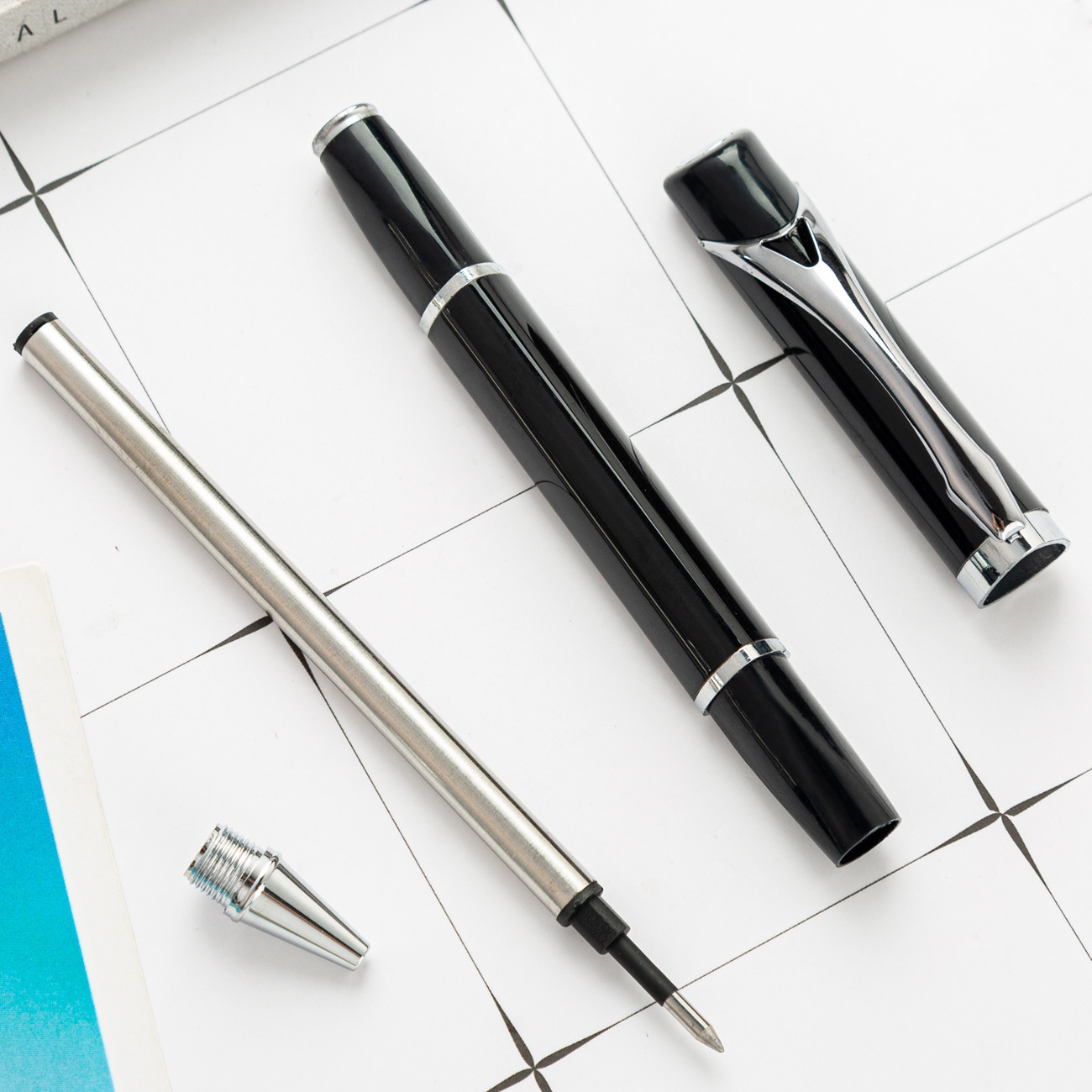 Fabricante mayorista bolígrafo de firma creativo papelería negro bolígrafo de negocios metal acuoso bolígrafo neutro logo