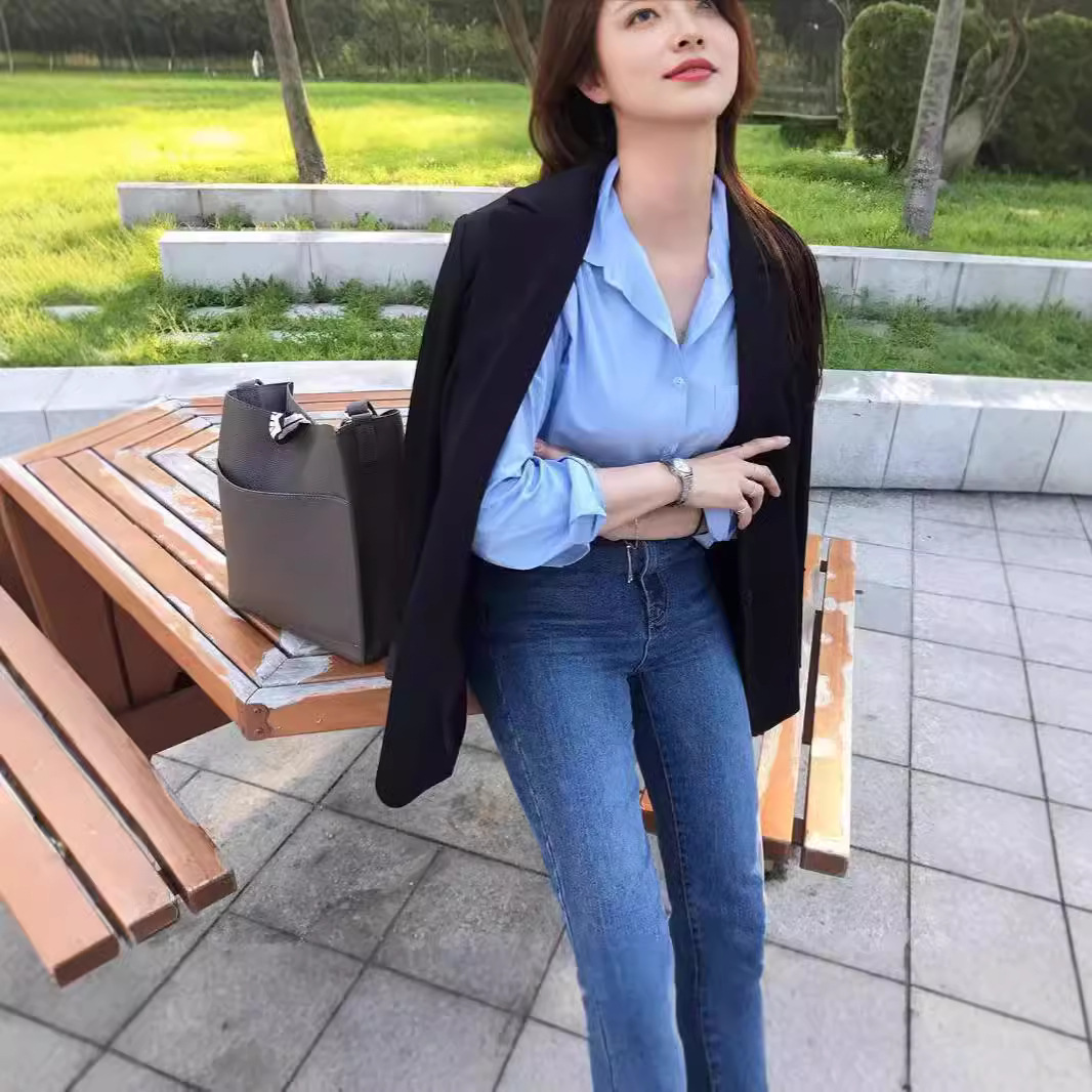 Long black autumn classic suit jacket for leisure