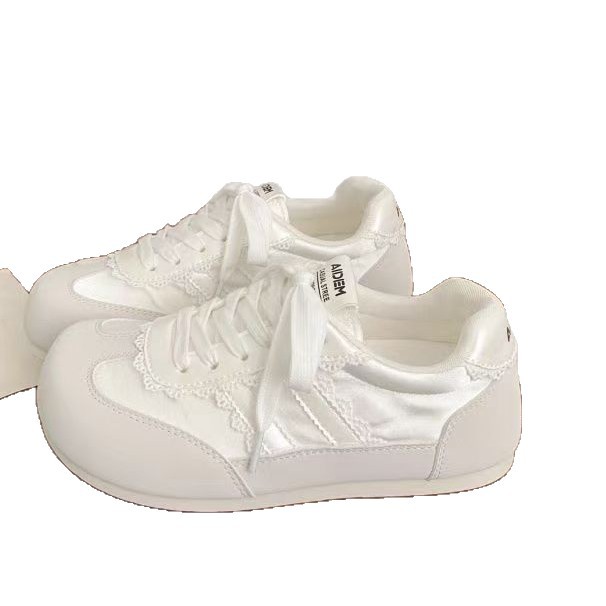 2026 zapatos de skate de tren a rayas de primavera y verano chicas nicho chic coreano transpirable delantero zapatillas deportivas de lazos