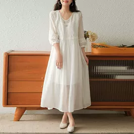 连衣裙;女式衬衫;休闲裤