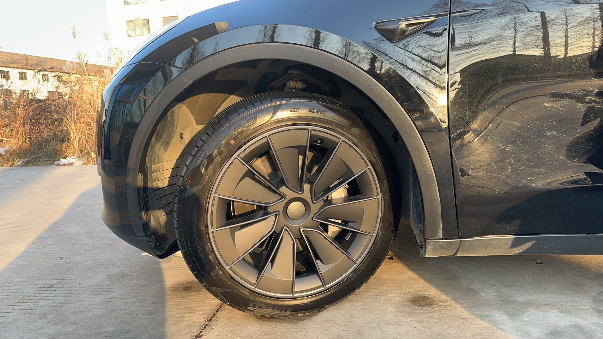 Suitable for Tesla ModelY curved speed wheel hub cover 19-inch wheel hub protective cover Y exterior decoration modification accessories