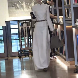 26763新大爱美依缘2026秋季新款简约气质收腰上衣半身裙两件套女