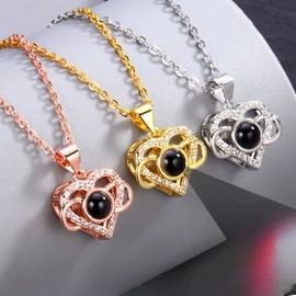 吊坠;项链;耳扣