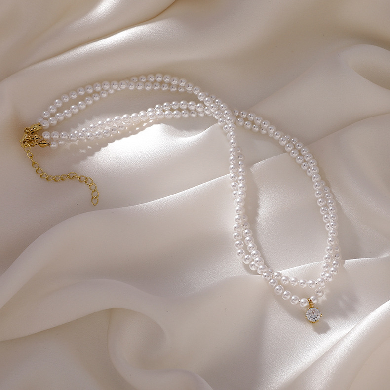 Fashion Double-wrapped Pearl Necklace display picture 4