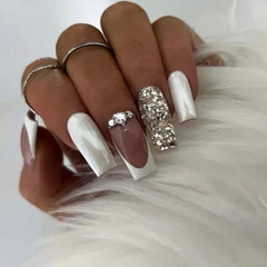 Elegant White Edge French Sparkling Silver Diamond Accretion Nail Art, Luxurious and Charming Artificial Nail Sticker, Complete Nail Art Piece