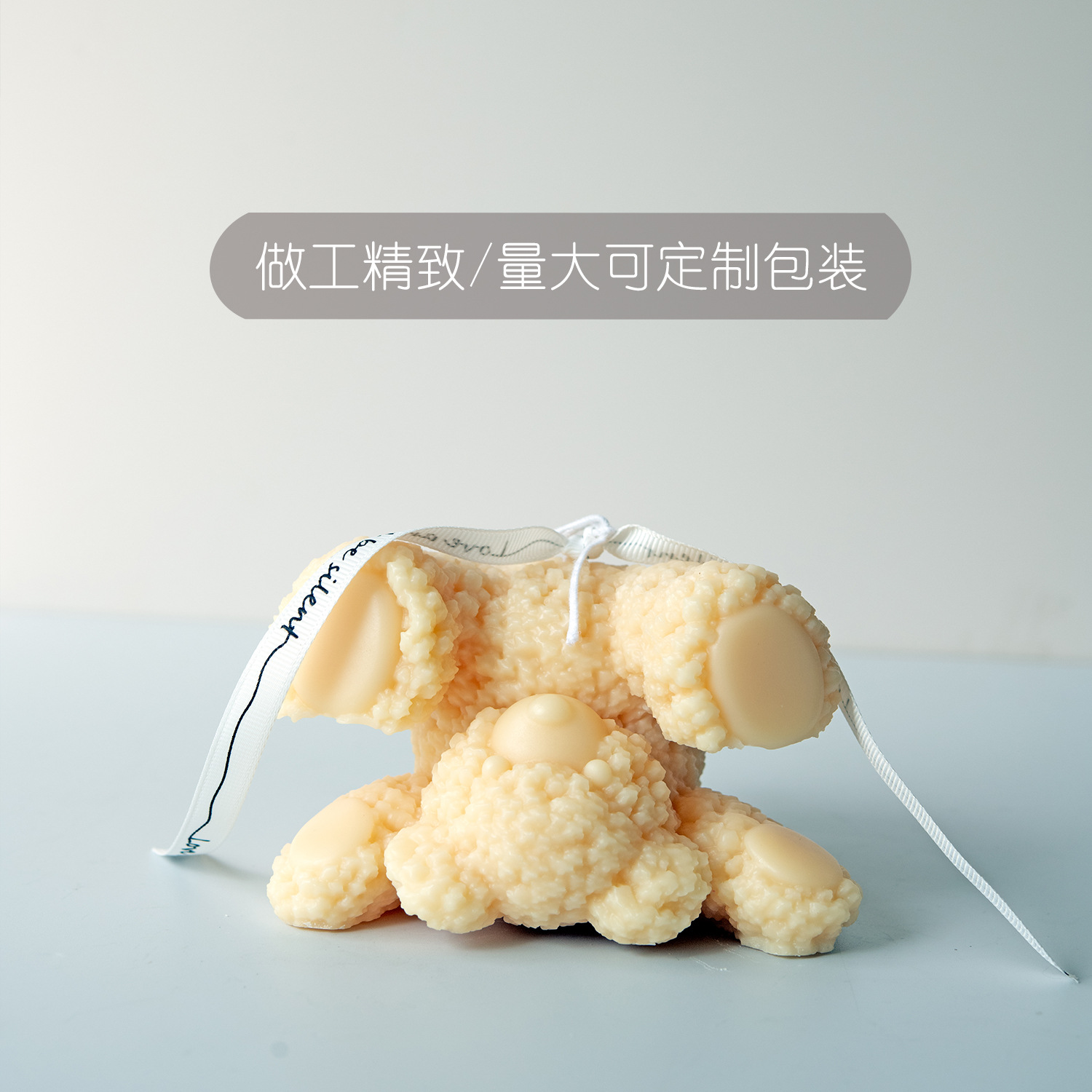 Venta caliente invertido oso forma vela decoración lindo ins regalo creativo con regalo de mano decoración dibujos animados al por mayor