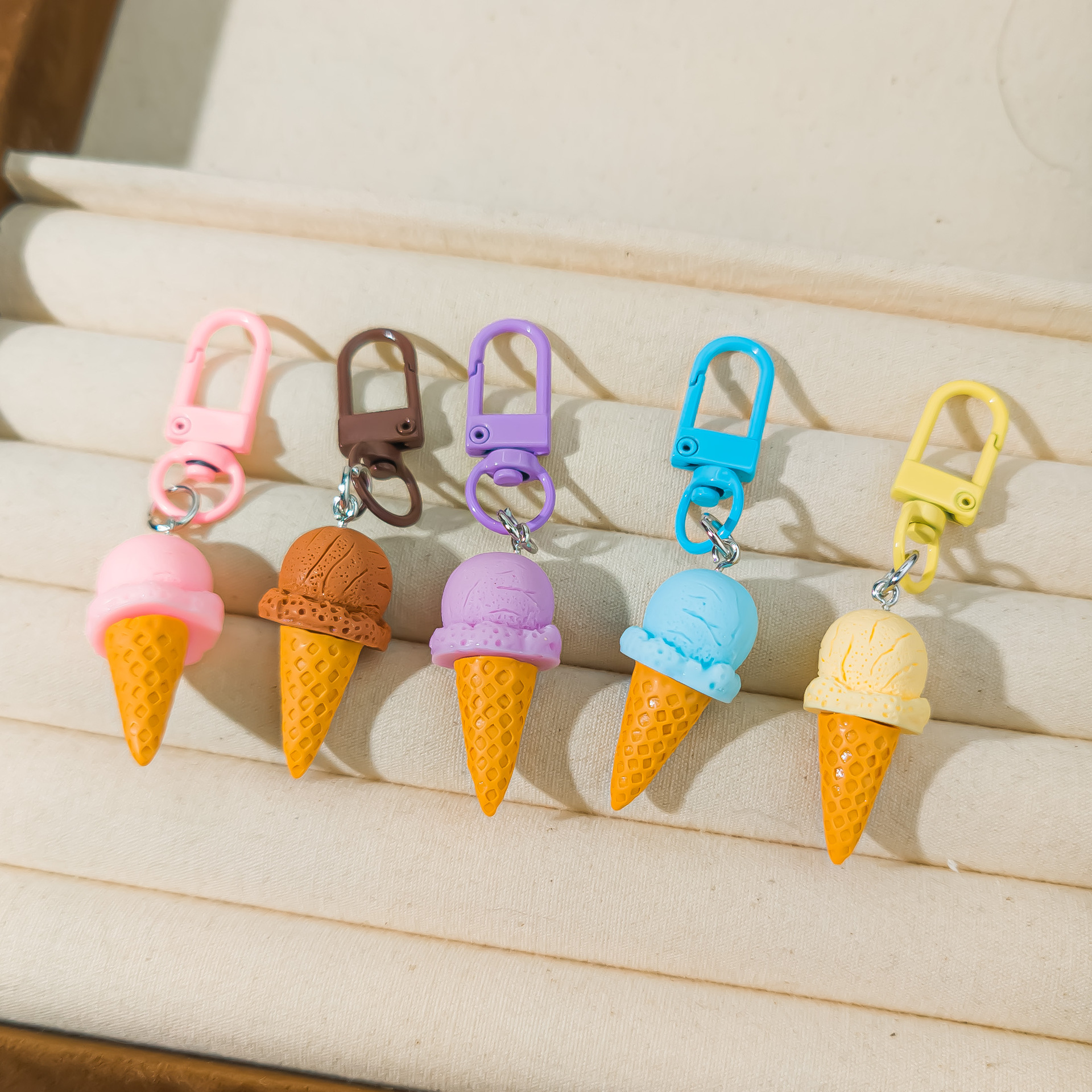 Color Buckle H79 Food Toy Chocolate Cone Egg Roll Ice Cream Flip Bag Zipper Buckle Women's Bag Pendant Mobile Phone Chain