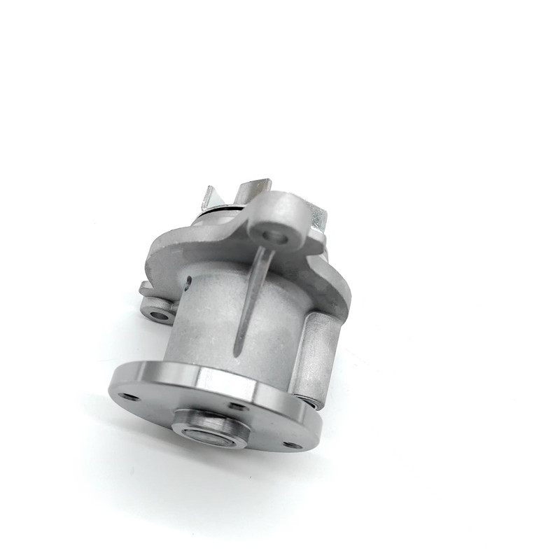 Suitable for Hyundai i10 i20 Yakun G4LC/G4LD engine cooling water pump 25100-03010