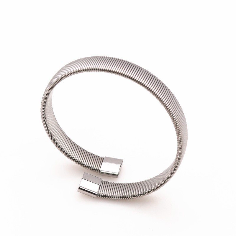 2023 New Titanium Bracelet with Simplified Design, Vertical Stripe Opening, Elastic Bracelet, Light Luxury, Personalized_voghion.com
