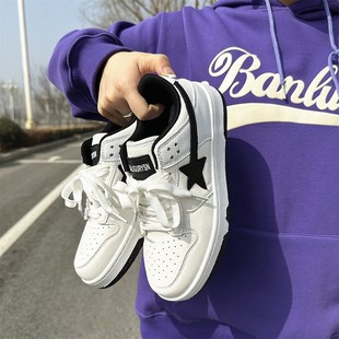 2025 New Sneakers for Women with Niche Ins Trendy Versatile Hong Kong Style Casual Sports White Shoes for Men and Women Couples