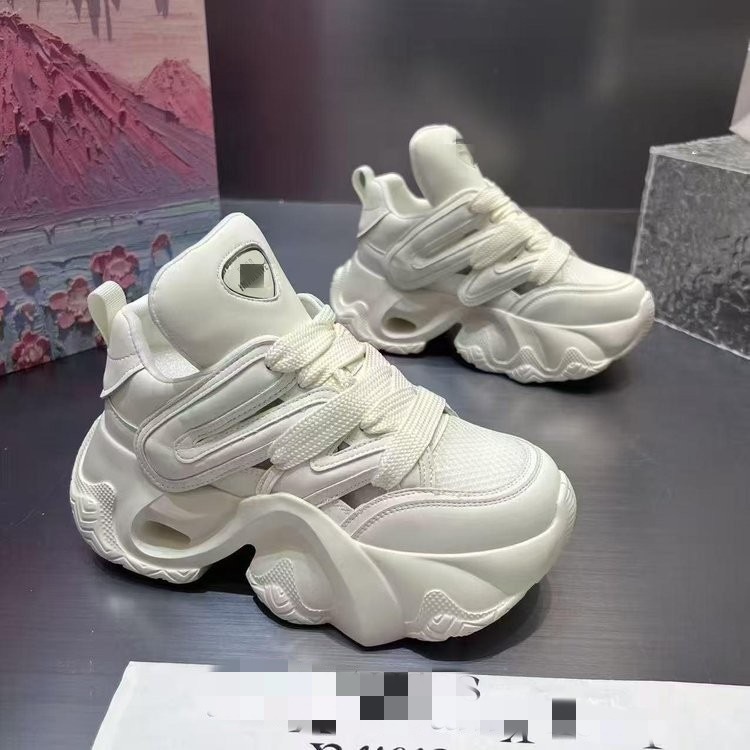 2026 nuevos zapatos de verano para mujeres, zapatos de malla transpirables, zapatos deportivos de suela suave para mujeres.