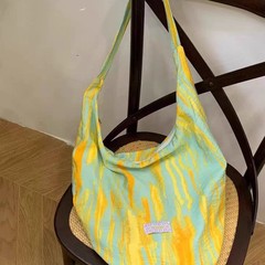 Loveungは野蛮に成長しています。