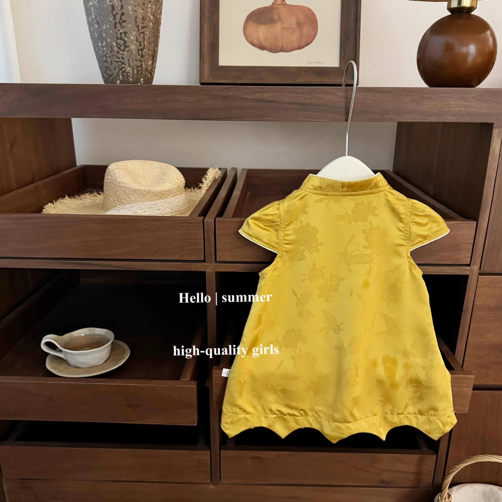 [Xianning Seven] ¡Luz flotante y oro! Falda de chaleco cheongsam chino nuevo estilo chino con tapeta diagonal jacquard tridimensional de la industria pesada del bebé femenino