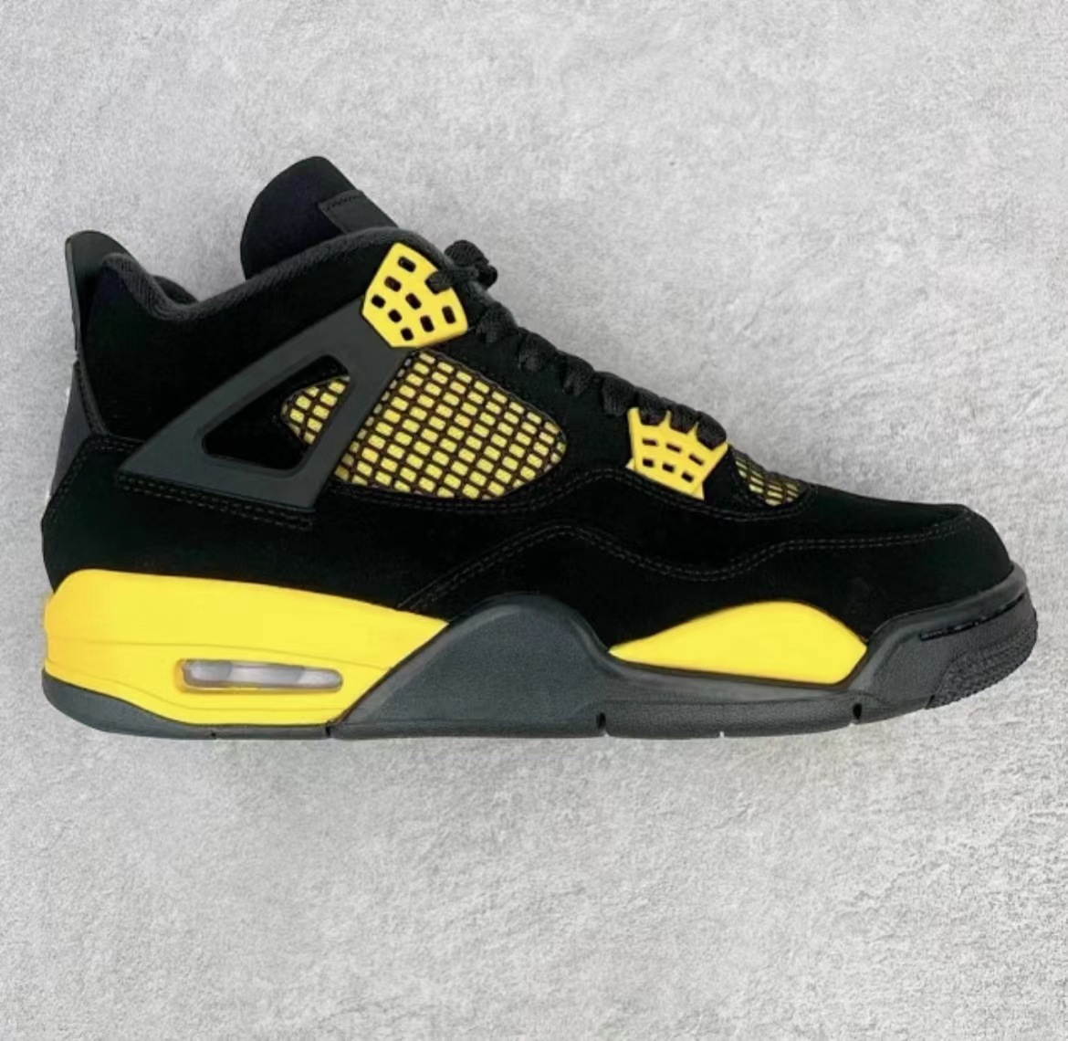 Putian AJ4 hembra eléctrica Jordan hembra eléctrica negro cemento París zapatos de baloncesto puro original Joe4 Duck Duck AJ3 zapatos de baloncesto cojín de aire