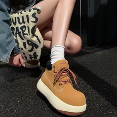 Q版丑萌内增高大黄靴女2025新款户外马丁靴小众设计可爱大头短靴