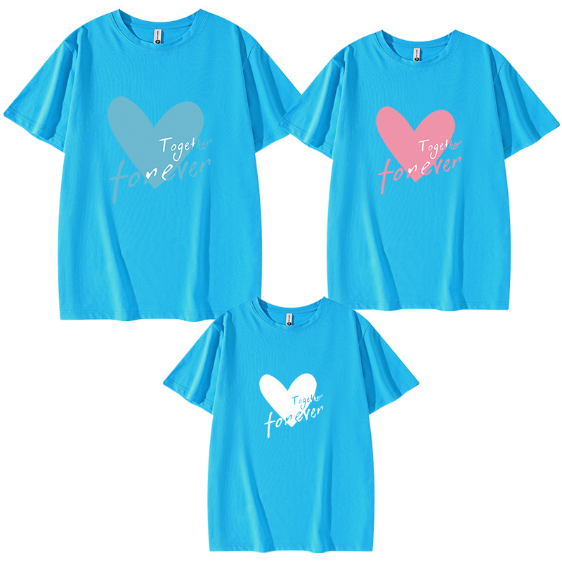 Ropa de padre e hijo retrato familiar manga corta 2024 Nuevo estilo una camiseta de tres bocas logotipo impreso jardín de infantes Ropa de jardín ropa de grupo