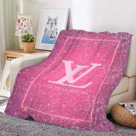 跨境潮牌新款毯子轻奢法兰绒毛毯舒适盖毯宿舍沙发办公室午睡毛毯