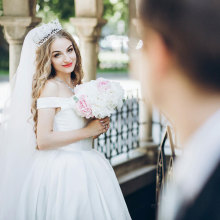 欧美外贸亚马逊速卖通wish简约优雅缎面显瘦婚纱性感v领支持定制