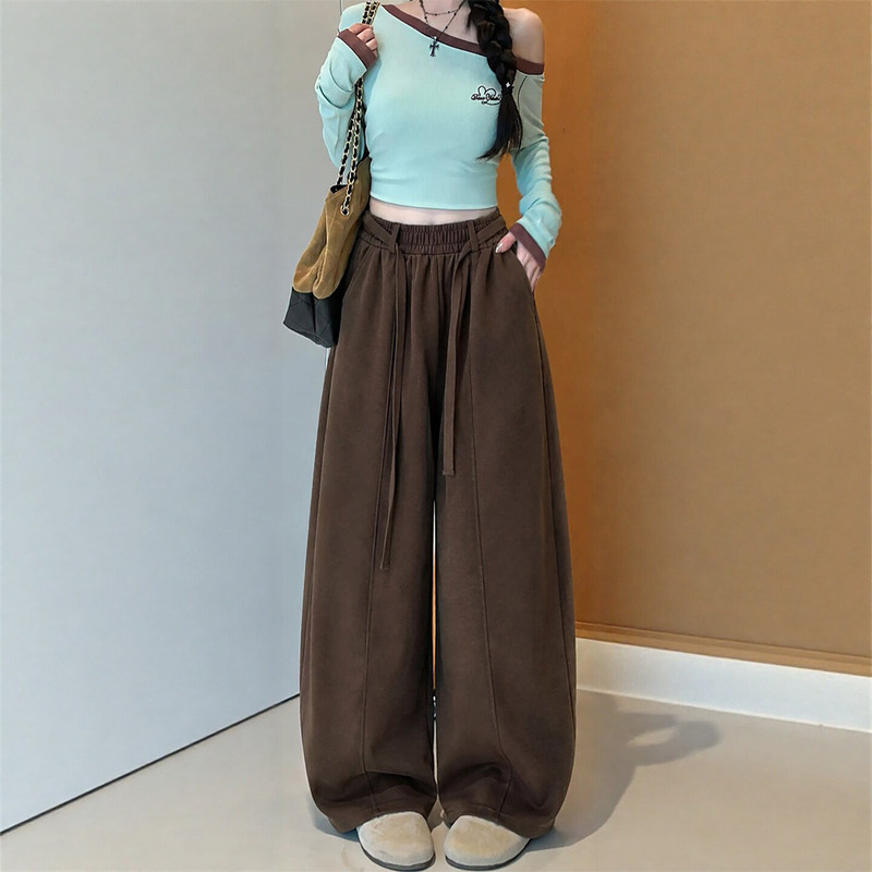 Women's brown corduroy curved-leg pants, 2026 autumn new style, loose wide-leg casual pants, suitable for petite figures, athletic pants Women's brown corduroy curved-leg pants, 2026 autumn new style, loose wide-leg casual pants, suitable for petite figures, athletic pants