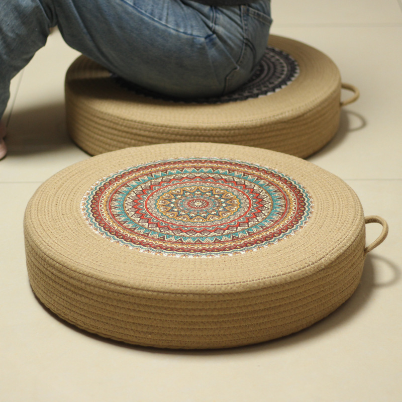 Wholesale Thick Cotton and Linen Floor Cushions with Ethnic Style Prints for Meditation, Suitable for Home Use on Balconies, Bay Windows, and Floors Wholesale Thick Cotton and Linen Floor Cushions with Ethnic Style Prints for Meditation, Suitable for Home Use on Balconies, Bay Windows, and Floors