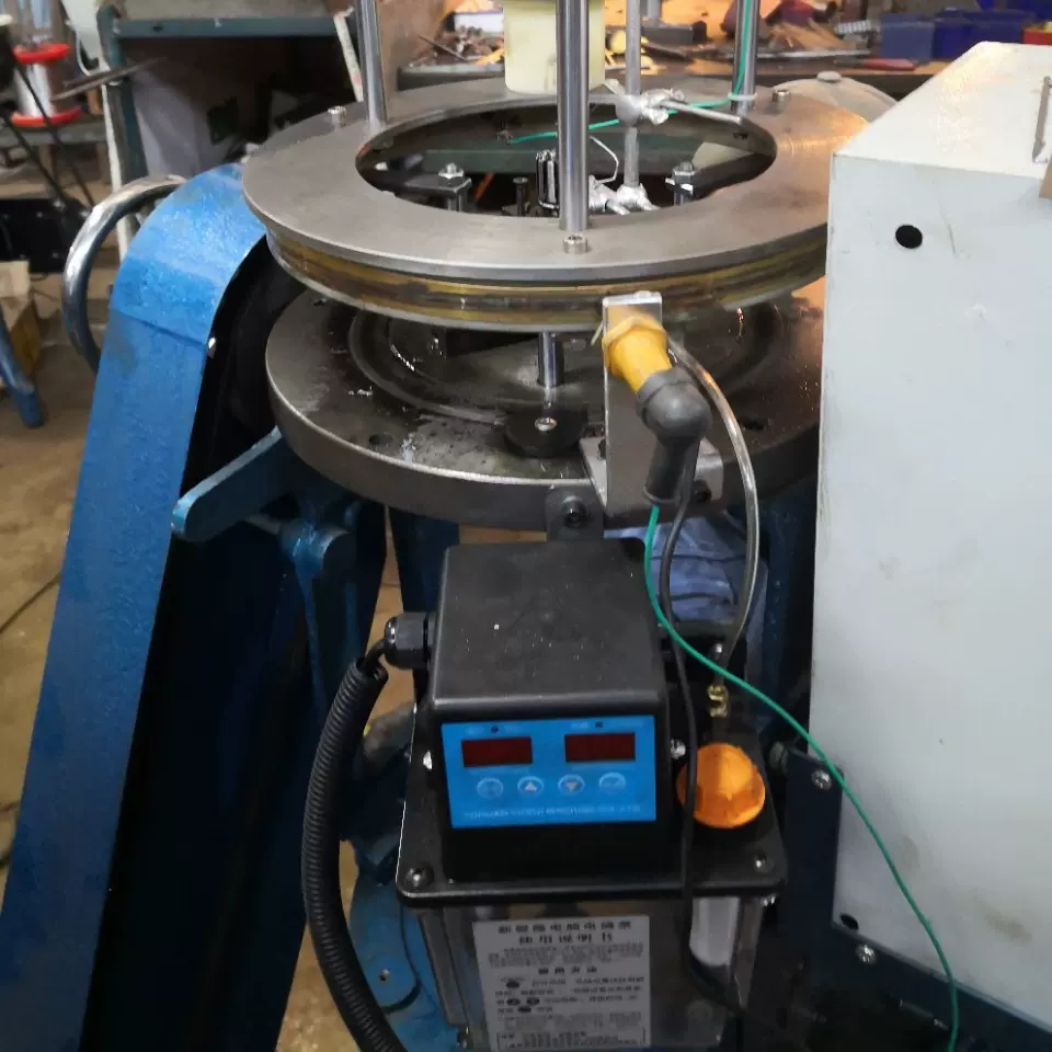 水处理设备内网针织机   厂家直供设备内网针织机10编织