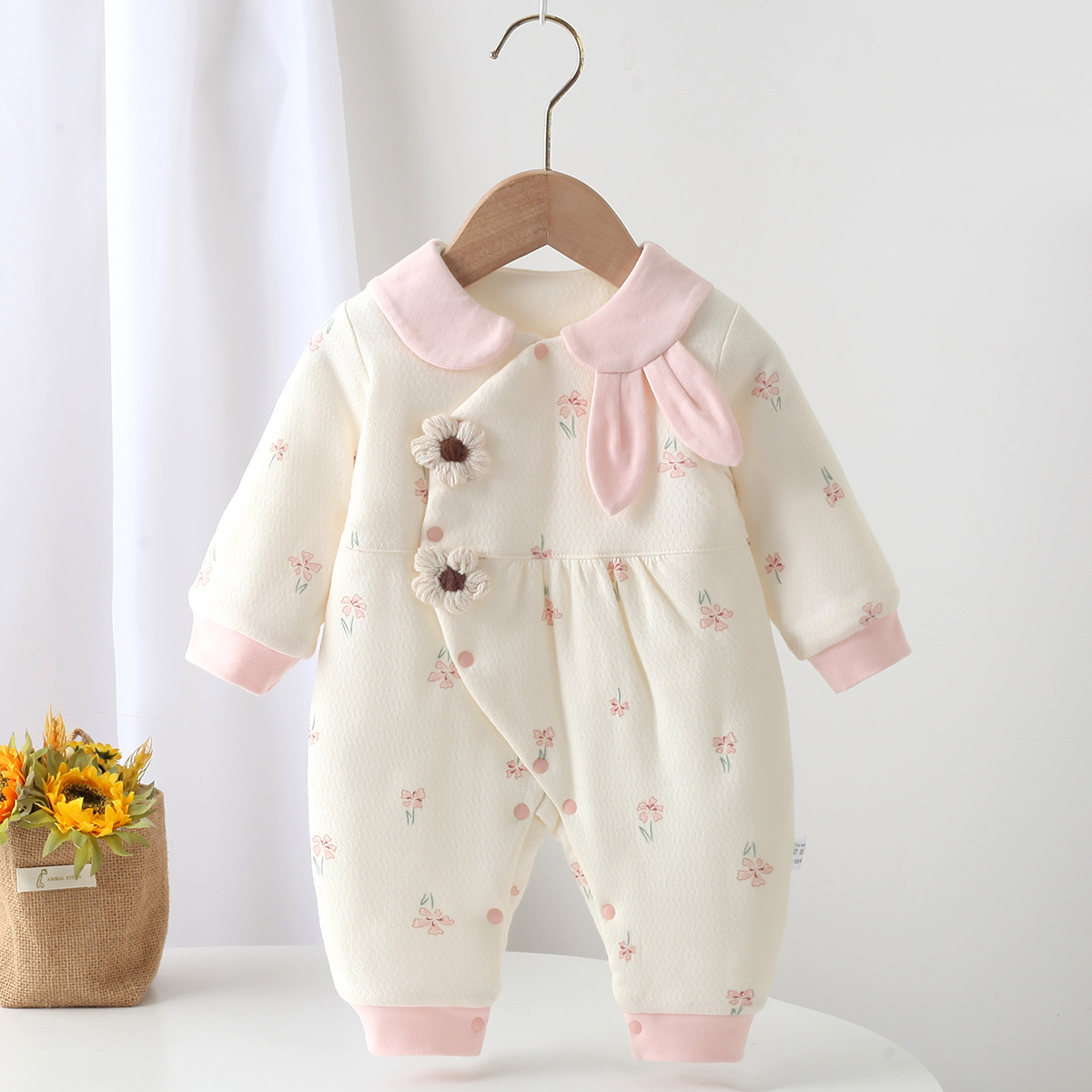 Infant and Toddler One-Piece Clothespin Cotton 200g Autumn and Winter Warm One-Piece Clothes for Baby Girls to Wear as Outerwear Princess Clothes